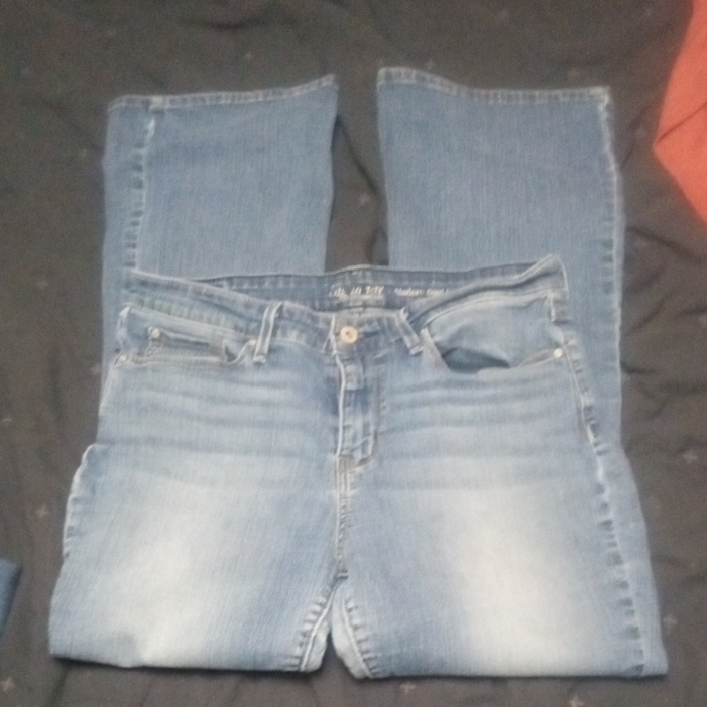 Signature by Levi Strauss Light Blue Straight Leg Jeans